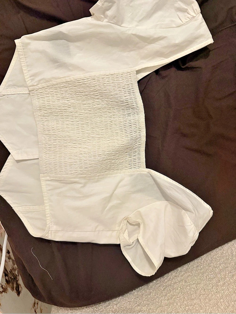I am Gia White NWT shirt